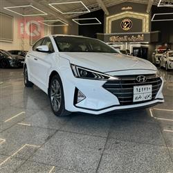 هیوندای ئەلەنترا